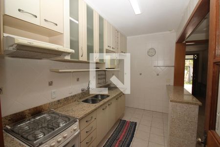 Casa à venda com 150m², 3 quartos e 2 vagasCozinha