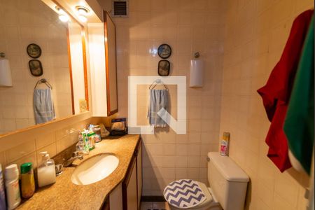 Apartamento à venda com 135m², 3 quartos e 2 vagasBanheiro Social