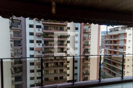 Apartamento à venda com 135m², 3 quartos e 2 vagasVista do Quarto 1