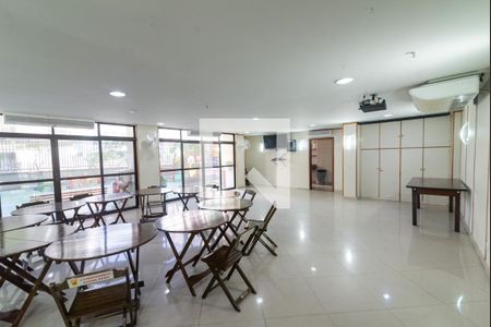 Apartamento à venda com 135m², 3 quartos e 2 vagasÁrea comum - Salão de festas