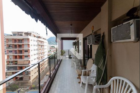 Apartamento à venda com 135m², 3 quartos e 2 vagasVaranda da Sala