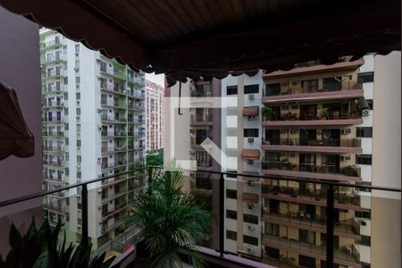 Apartamento à venda com 135m², 3 quartos e 2 vagasVista do Quarto 2