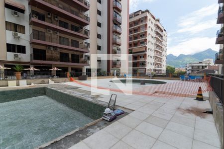 Apartamento à venda com 135m², 3 quartos e 2 vagasÁrea comum - Piscina