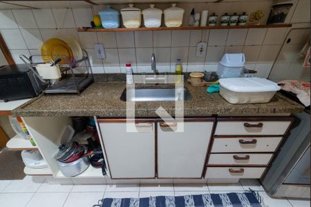 Apartamento à venda com 135m², 3 quartos e 2 vagasCozinha
