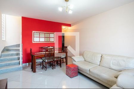Sala de casa à venda com 2 quartos, 121m² em Jardim Peri, São Paulo