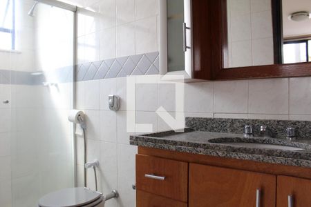 Apartamento à venda com 264m², 4 quartos e 3 vagasBanheiro da Suíte