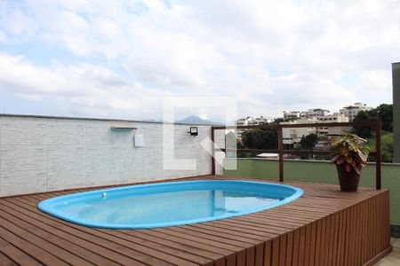 Apartamento à venda com 264m², 4 quartos e 3 vagasCobertura - Piscina
