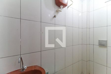 Banheiro de casa para alugar com 1 quarto, 40m² em Liberdade, São Paulo