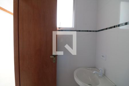 Banheiro Social de apartamento para alugar com 1 quarto, 33m² em Penha de França, São Paulo