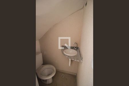 Casa de condomínio para alugar com 55m², 2 quartos e sem vaga Casa de condomínio para alugar com 55m², 2 quartos e sem vagaLavabo