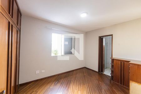 Apartamento à venda com 106m², 3 quartos e 1 vagaSuite