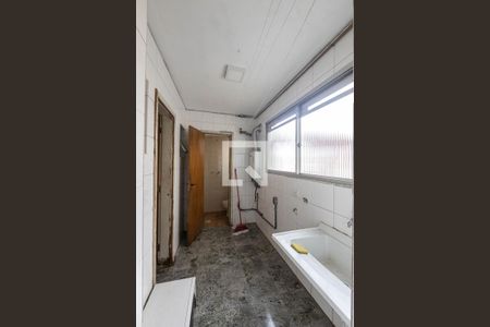 Apartamento à venda com 106m², 3 quartos e 1 vagaÁrea de Serviço