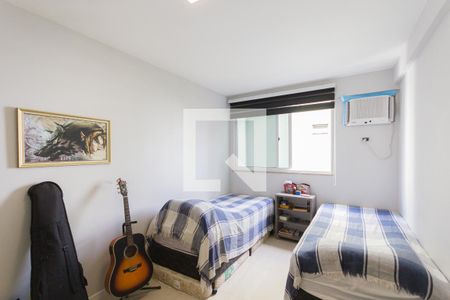 Apartamento à venda com 120m², 4 quartos e 2 vagasSuíte 2