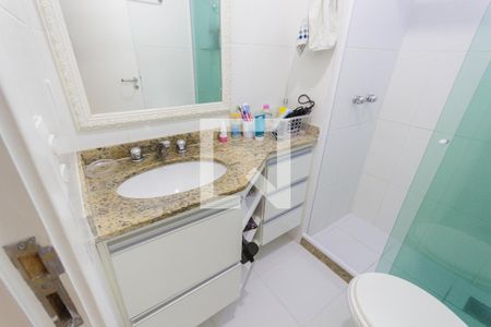 Apartamento à venda com 120m², 4 quartos e 2 vagasBanheiro Social