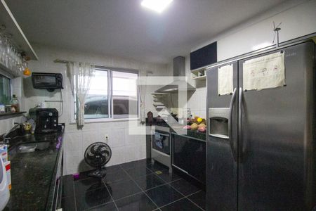 Casa à venda com 570m², 6 quartos e 6 vagasCozinha