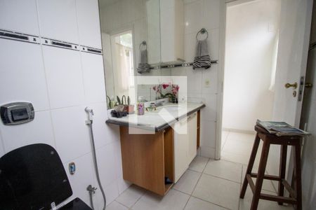 Casa à venda com 570m², 6 quartos e 6 vagasBanheiro da Suíte 3