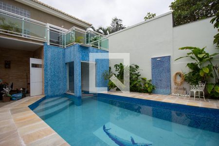 Casa à venda com 570m², 6 quartos e 6 vagasPiscina