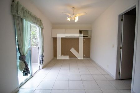 Casa à venda com 570m², 6 quartos e 6 vagasSuíte 2