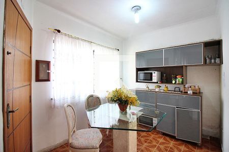 Casa à venda com 198m², 4 quartos e 1 vagaCopa