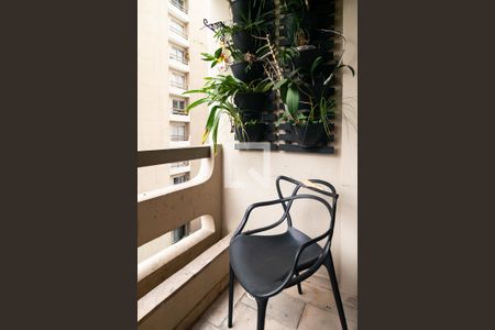 Apartamento à venda com 96m², 2 quartos e 1 vagaVaranda