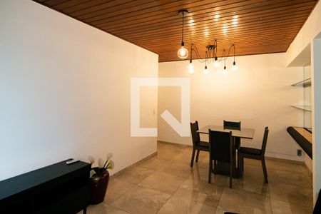 Apartamento à venda com 96m², 2 quartos e 1 vagaSala