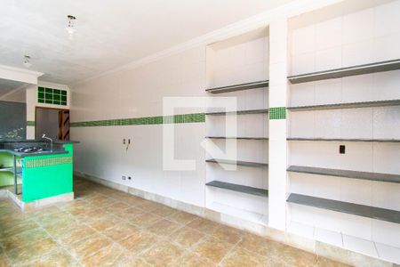 Casa à venda com 200m², 4 quartos e 2 vagas Casa à venda com 200m², 4 quartos e 2 vagasCozinha