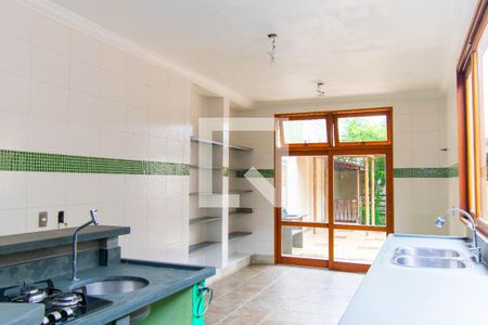 Casa à venda com 200m², 4 quartos e 2 vagas Casa à venda com 200m², 4 quartos e 2 vagasCozinha