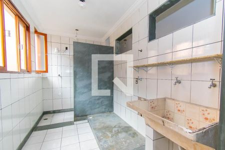 Casa à venda com 200m², 4 quartos e 2 vagas Casa à venda com 200m², 4 quartos e 2 vagasÁrea de Serviço