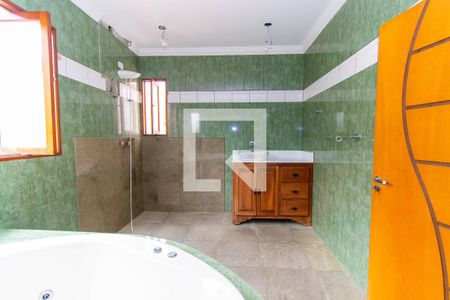 Casa à venda com 200m², 4 quartos e 2 vagas Casa à venda com 200m², 4 quartos e 2 vagasBanheiro da Suíte