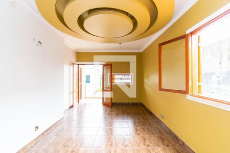 Casa à venda com 200m², 4 quartos e 2 vagas Casa à venda com 200m², 4 quartos e 2 vagasSuíte