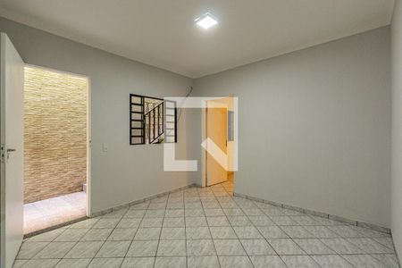 Casa para alugar com 75m², 2 quartos e sem vagaSala