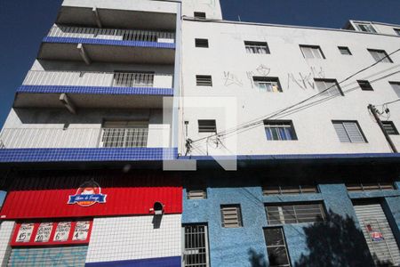 Apartamento para alugar com 92m², 3 quartos e sem vaga Apartamento para alugar com 92m², 3 quartos e sem vagaFachada