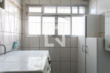 Apartamento para alugar com 61m², 3 quartos e 1 vagaÁrea de Serviço