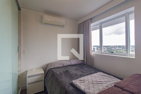 Quarto de kitnet/studio para alugar com 1 quarto, 29m² em Campina do Siqueira, Curitiba