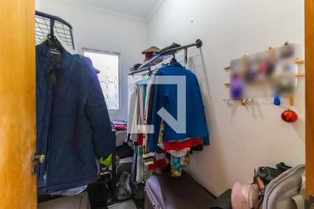 Casa à venda com 220m², 4 quartos e 5 vagasCloset