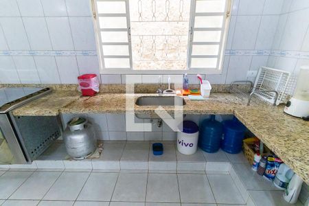 Casa à venda com 220m², 4 quartos e 5 vagasCozinha