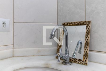 Casa à venda com 220m², 4 quartos e 5 vagasBanheiro da suíte 3