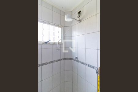 Casa à venda com 220m², 4 quartos e 5 vagasBanheiro social