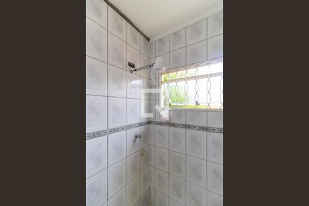 Casa à venda com 220m², 4 quartos e 5 vagasBanheiro da suíte 2