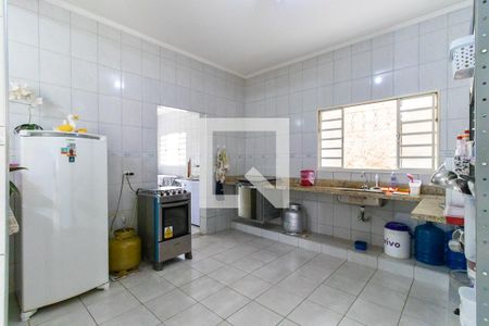 Casa à venda com 220m², 4 quartos e 5 vagasCozinha