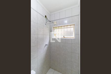 Casa à venda com 220m², 4 quartos e 5 vagasBanheiro da suíte 3