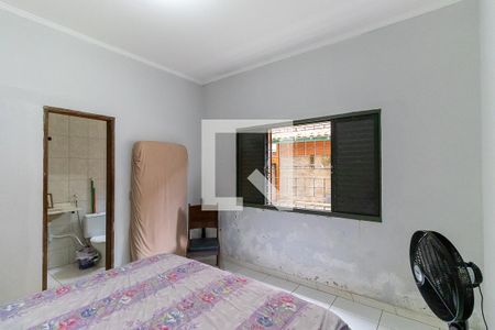 Casa à venda com 220m², 4 quartos e 5 vagasQuarto da suíte 3