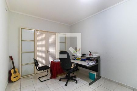 Casa à venda com 220m², 4 quartos e 5 vagasQuarto 4