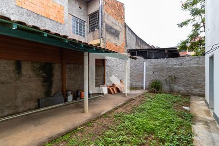 Casa à venda com 220m², 4 quartos e 5 vagasQuintal