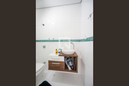 Casa à venda com 307m², 6 quartos e 3 vagas Casa à venda com 307m², 6 quartos e 3 vagasBanheiro da suíte 03