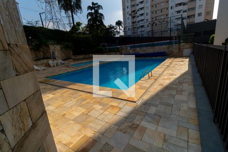 Apartamento à venda com 82m², 3 quartos e 2 vagasÁrea comum - Piscina