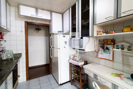 Apartamento à venda com 82m², 3 quartos e 2 vagasCozinha