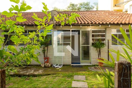 Casa para alugar com 140m², 2 quartos e sem vagaFachada