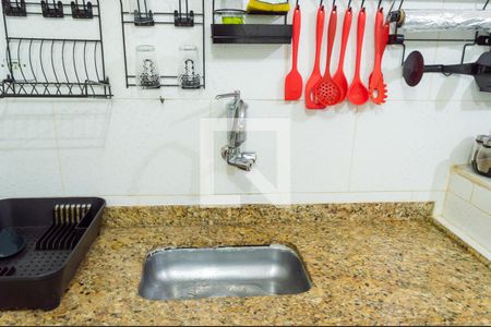 Casa para alugar com 140m², 2 quartos e sem vagaDetalhe cozinha