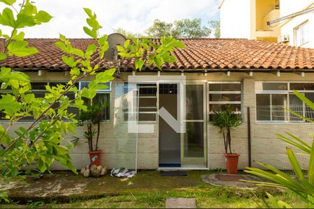 Casa para alugar com 140m², 2 quartos e sem vagaFachada